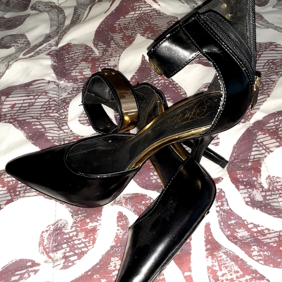 Sexy shoes - Picture 2 of 3